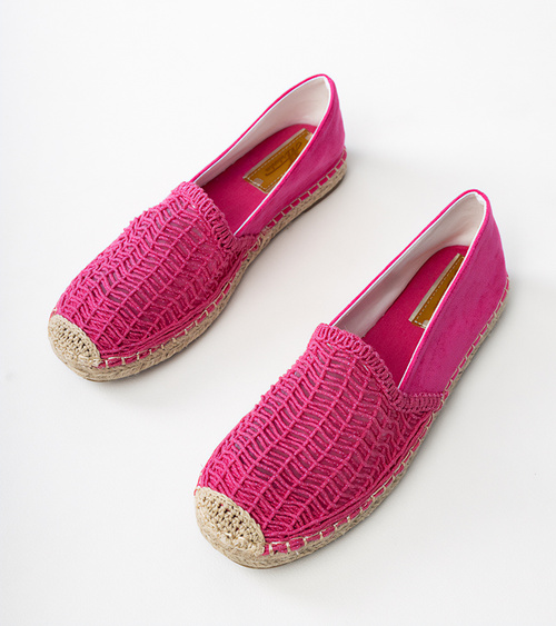 Rožinės ažūrinės espadrilės ant platformos Plevis