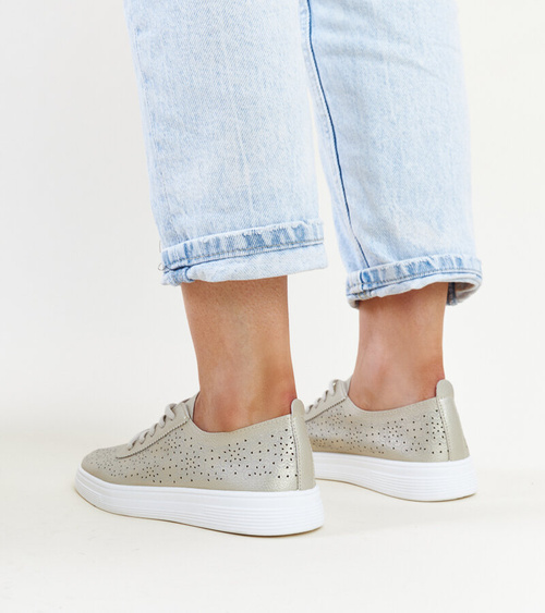 Auksiniai sportiniai bateliai iš eko odos „Whitley“