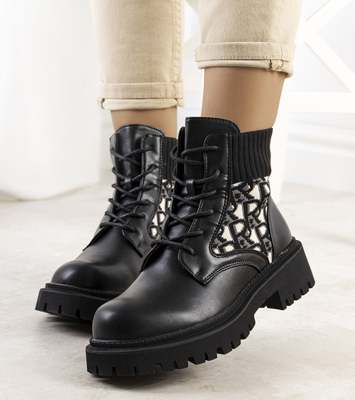 Juodi aulinukai su elastingu aulu Giganti