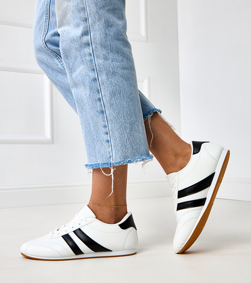 Balti sportiniai bateliai su juodu įdėklu Mydland