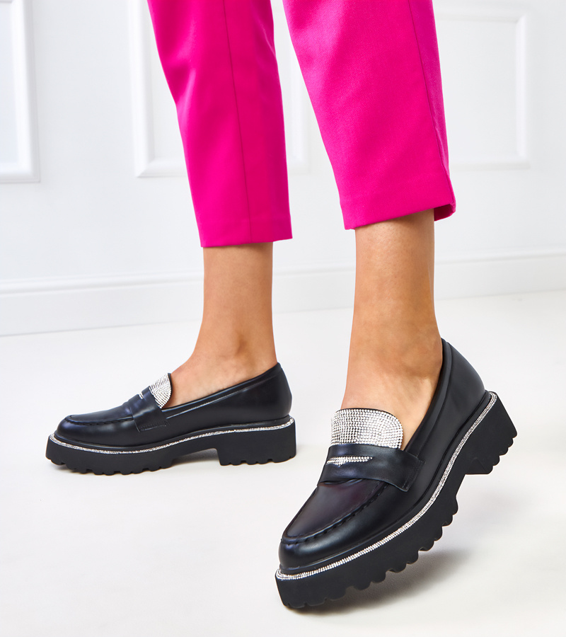 Juodi moteriški mokasinai su cirkoniais Kejti