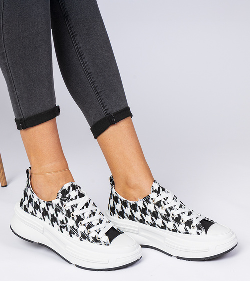 Balta ir juoda moteriška medžiaginė sportinė avalynė Katerin