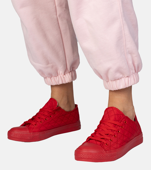 Raudoni klasikiniai dygsniuoti sportbačiai „Nessa“