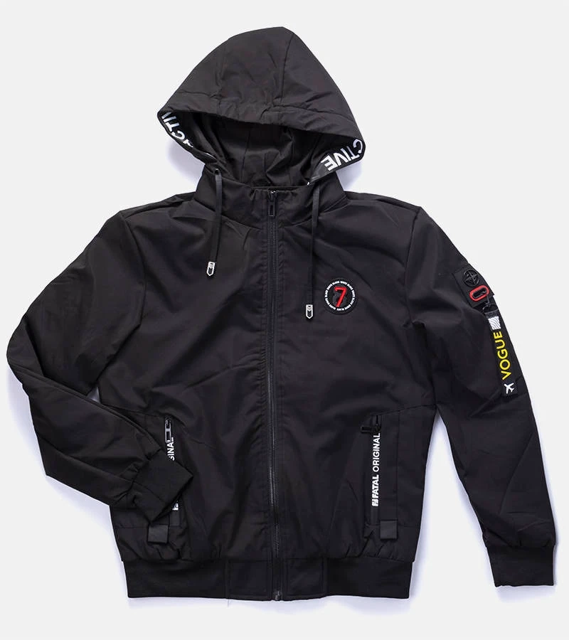 Juoda vyriška pereinamojo sezono striukė Tollmache