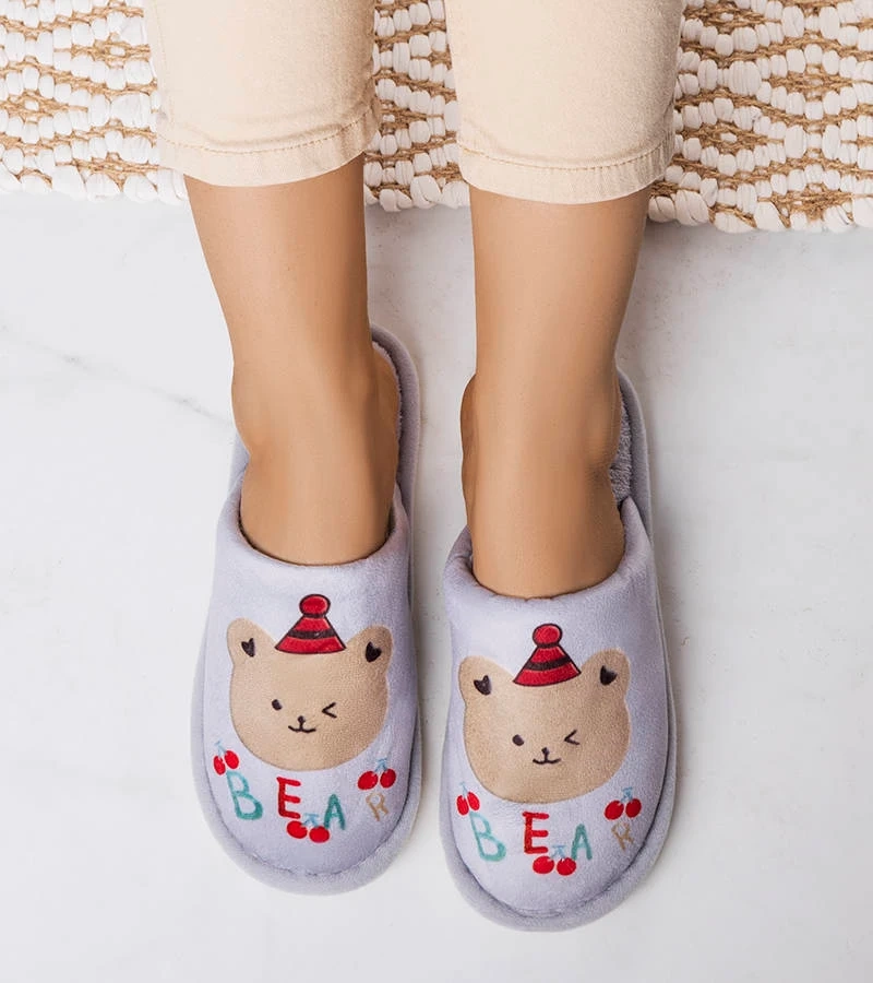 Pilki minkšti šlepetės Bear