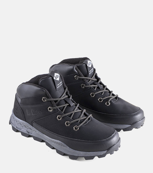 Juodi pašiltinti auliniai batai LCJ-22-01-1391M Lee Cooper