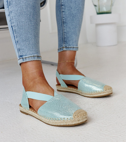 Šviesiai žalios drobinės basutės su atvira kulna Tharna