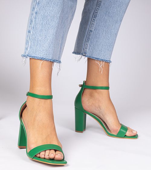 Žalios basutės su aukštu kulnu „Kasedi“