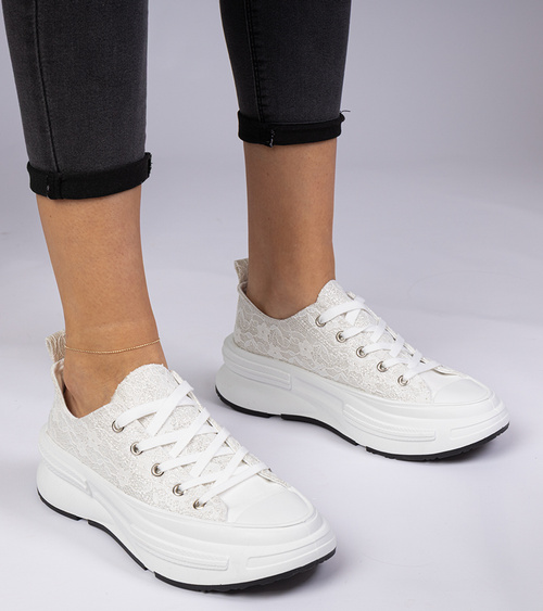 Balti moteriški nėriniai sportbačiai Katerin