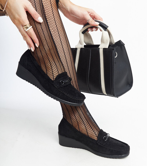 Juodi platforminiai mokasinai Amela