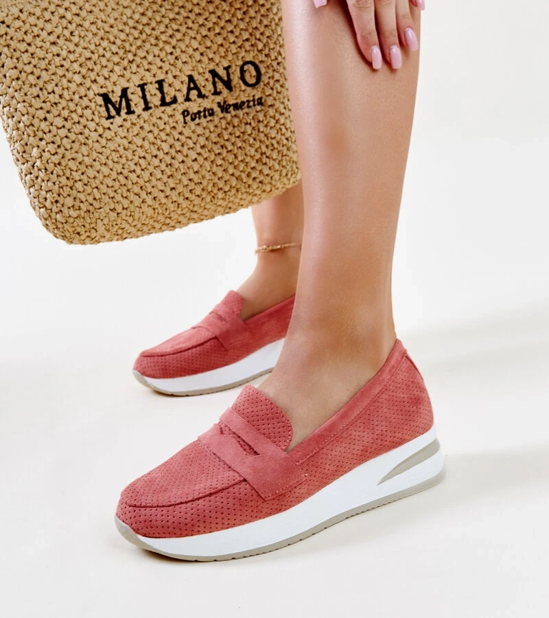 Rožiniai perforuoti bateliai „Muna“