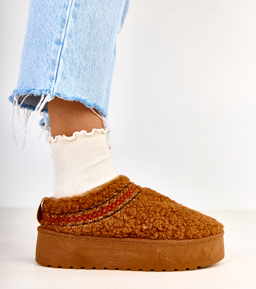 Rudi žemi auliniai batai ant platformos „Royana“