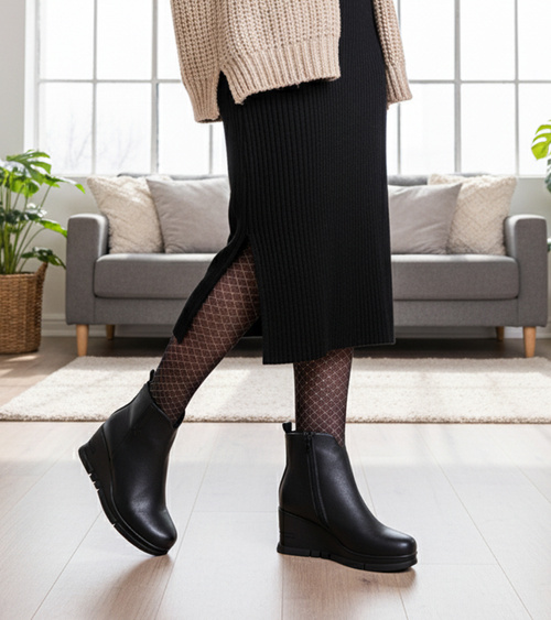 Juodi „Adala“ aulinukai su platforma