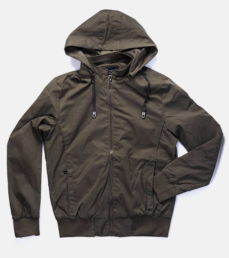 Žalias vyriškas vėjui atsparus švarkas su gobtuvu Brault