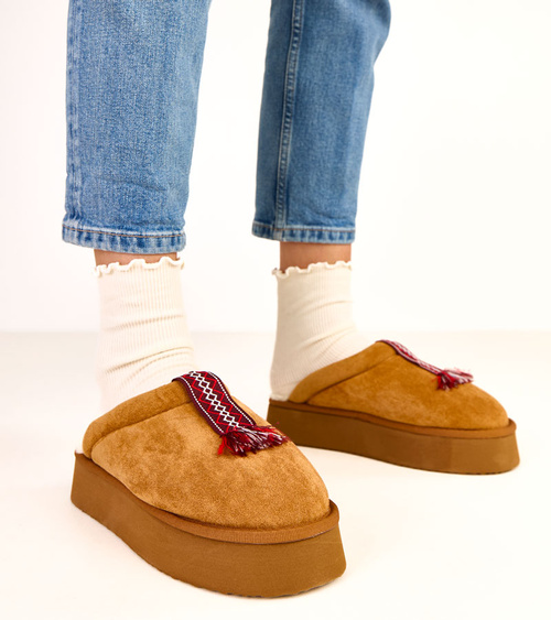 Rudi uždari šlepetės su spalvota įsiuve Sarah