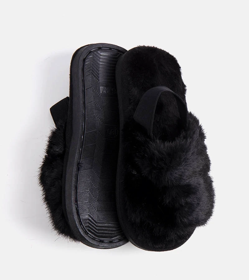 Juodi Leilany šlepetės su gumyte