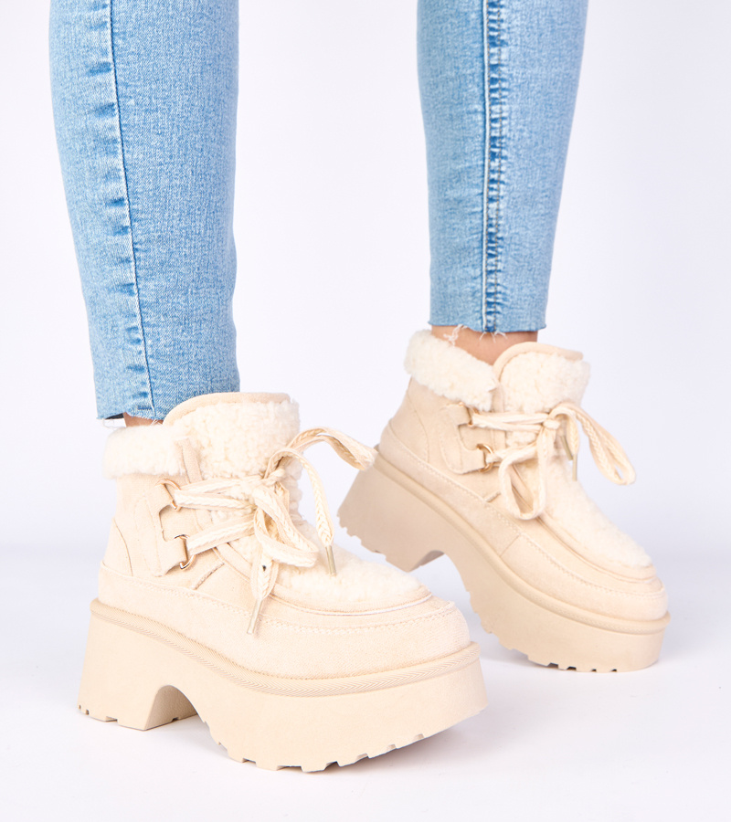 Smėlio spalvos sniego batai su kailiu ant platformos Ziza