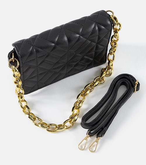 Juoda languota peties rankinė Bergama