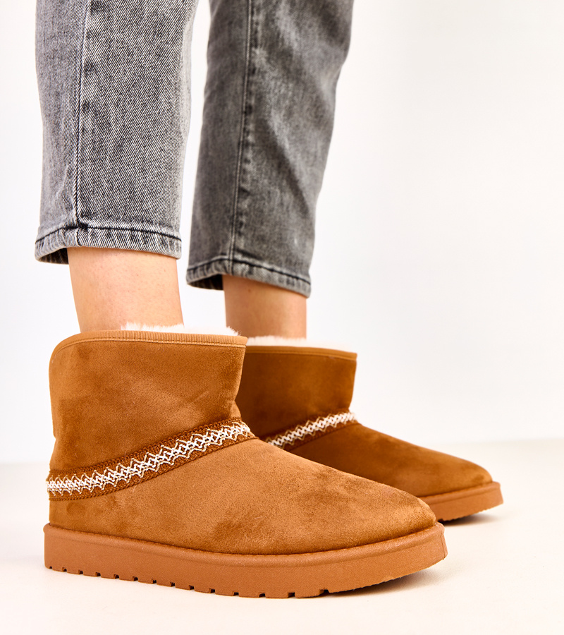 Karameliniai žemi sniego batai iš dirbtinio zomšos Karolla