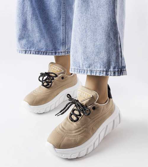 Tamsiai smėlio spalvos sportbačiai Aisys