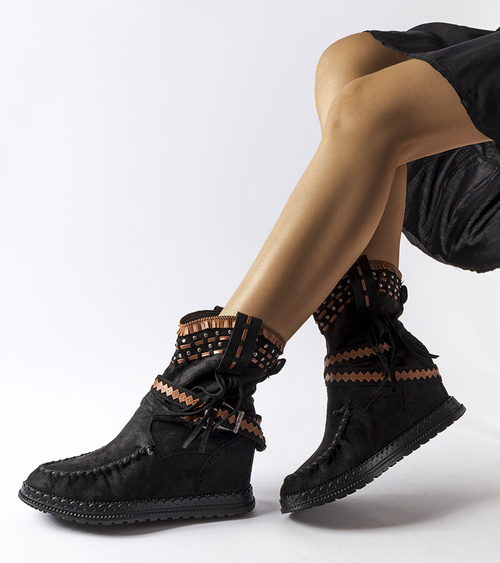 Juodi „Beausoleil“ aulinukai su platforma