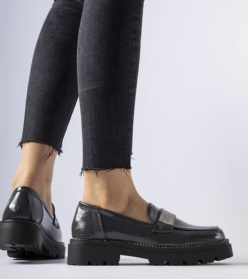 Tamsiai pilki lakuoti mokasinai Fecteau