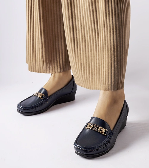 Tamsiai mėlyni mokasinai su sagtimi ant platformos „Lerino“