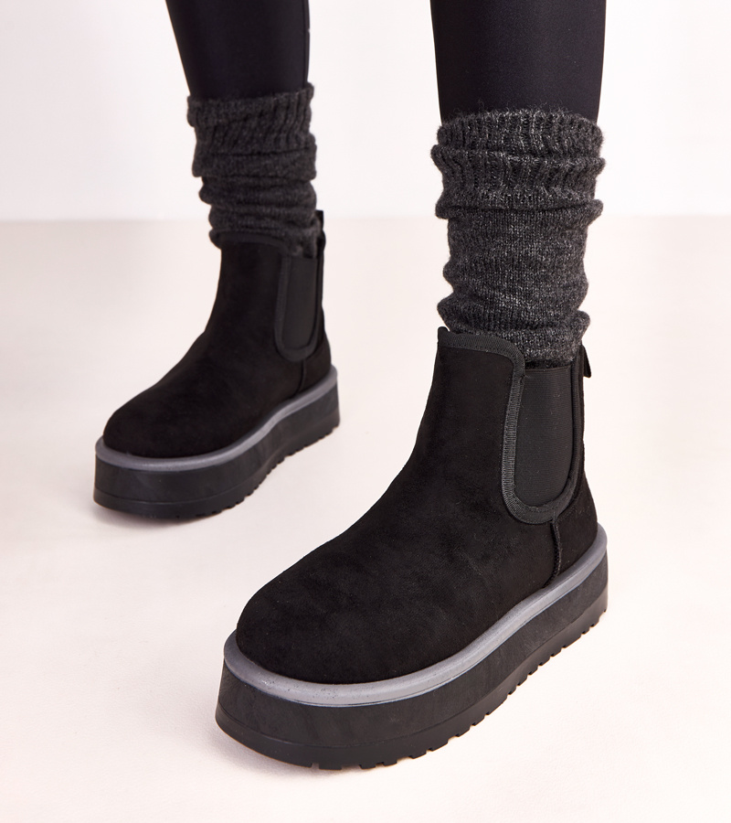 Juodi žemi sniego batai su elastinga įsiūve Nancey