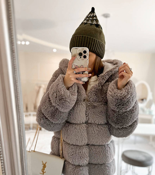 Tamsiai žalia Abner kepurė