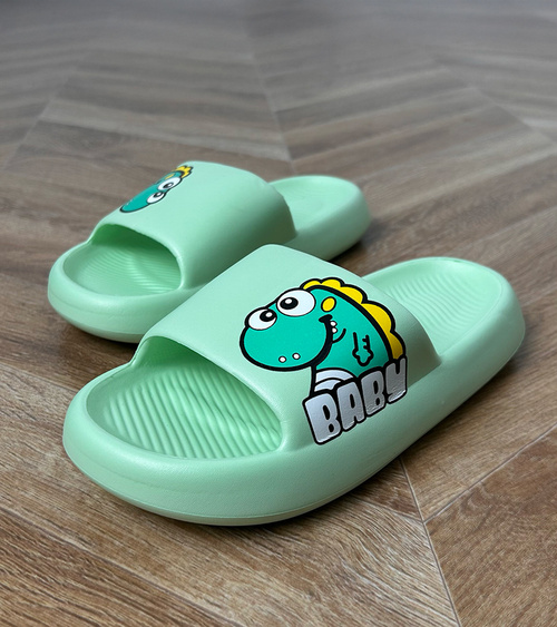 Žalios vaikiškos šlepetės su Milošo spauda