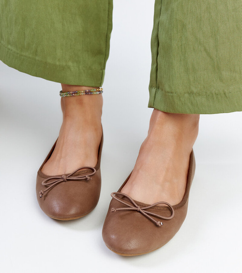 Rudos ekologiškos odos balerinos Pavla