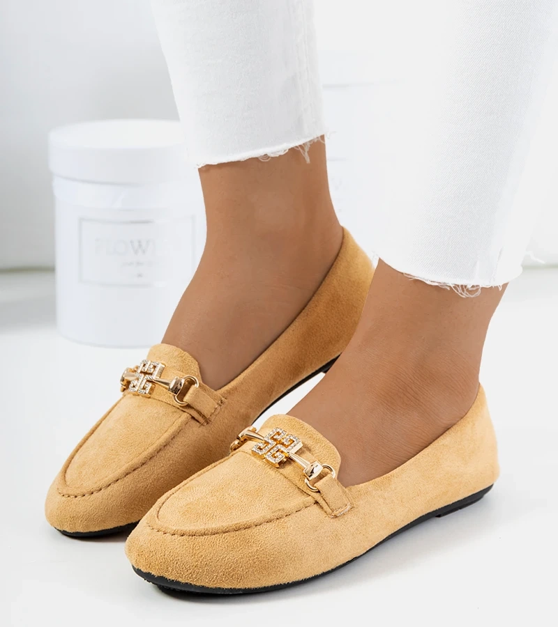 Smėlio spalvos mokasinai su sagtimi Cardoso