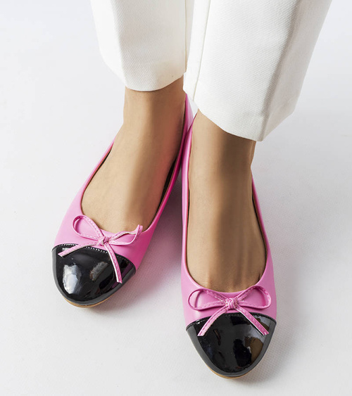 Rožiniai baleriniai bateliai su lakuotu priekiu Despins
