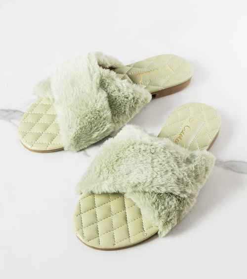 Žalios kailiuotos šlepetės Karsyn