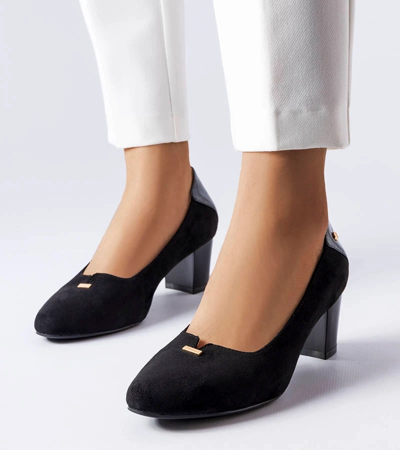 Juodi elegantiški bateliai Vinceza