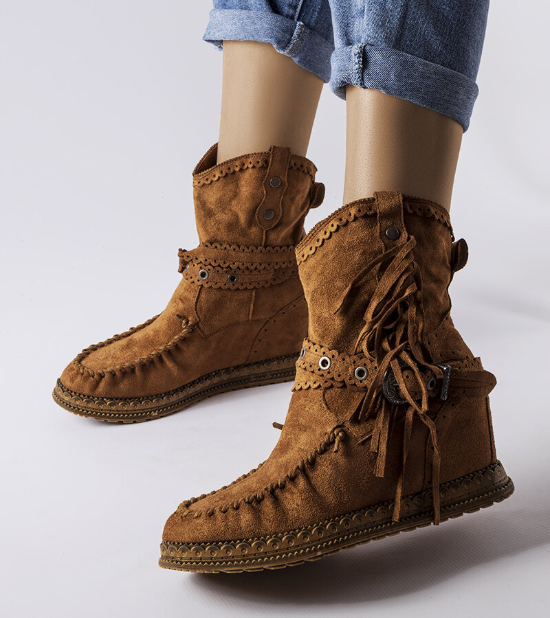 Rudi aulinukai su platforma „Teodata“