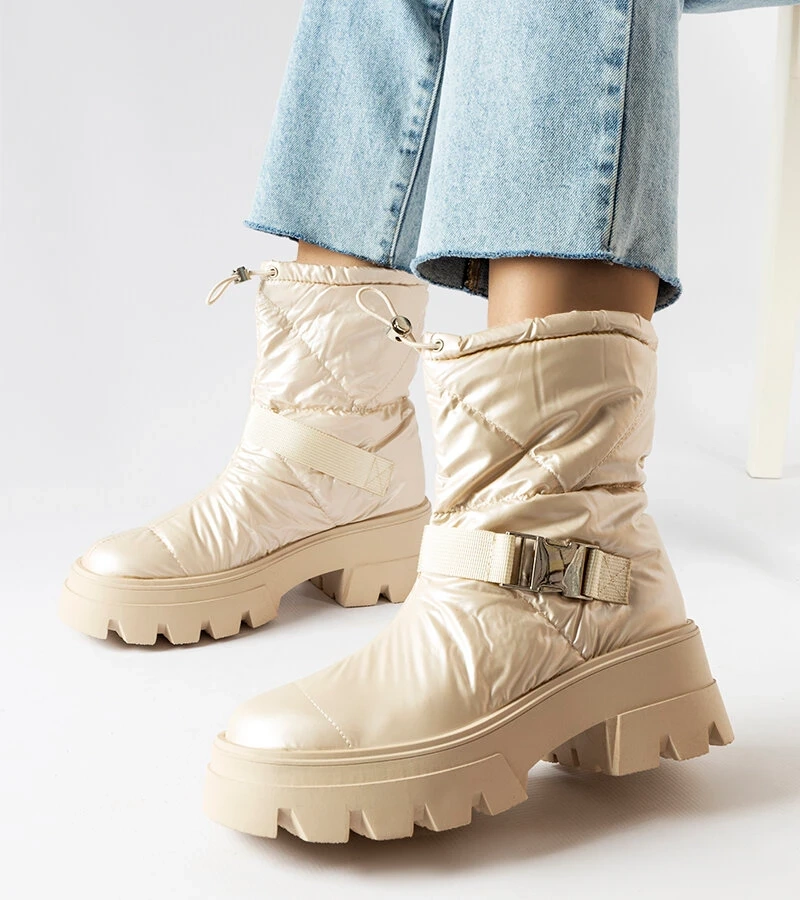 Smėlio spalvos lakuoti sniego batai „Ambretta“