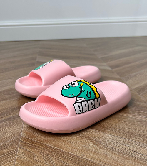 Rožinės vaikiškos šlepetės su Milos atspaudu