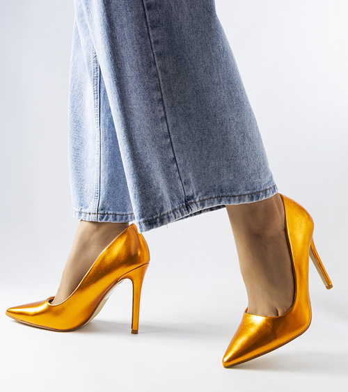 Oranžiniai metaliniai aukštakulniai Delis