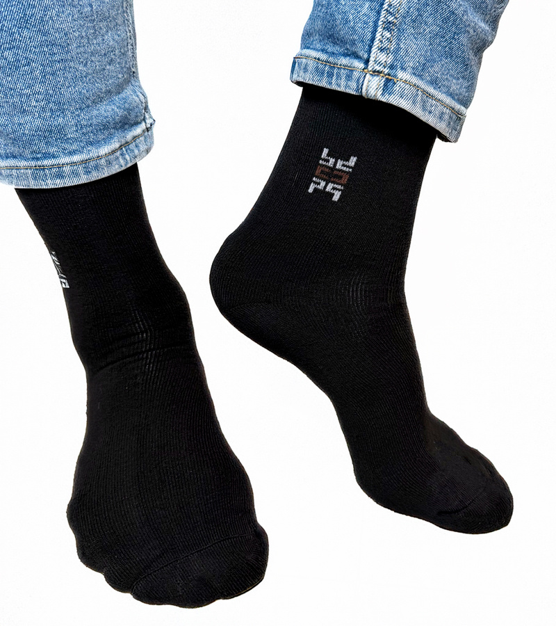 Juodos vyriškos šiltos kojinės Nerput