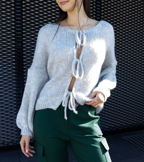 Pilka surišta megztinė Sumaia