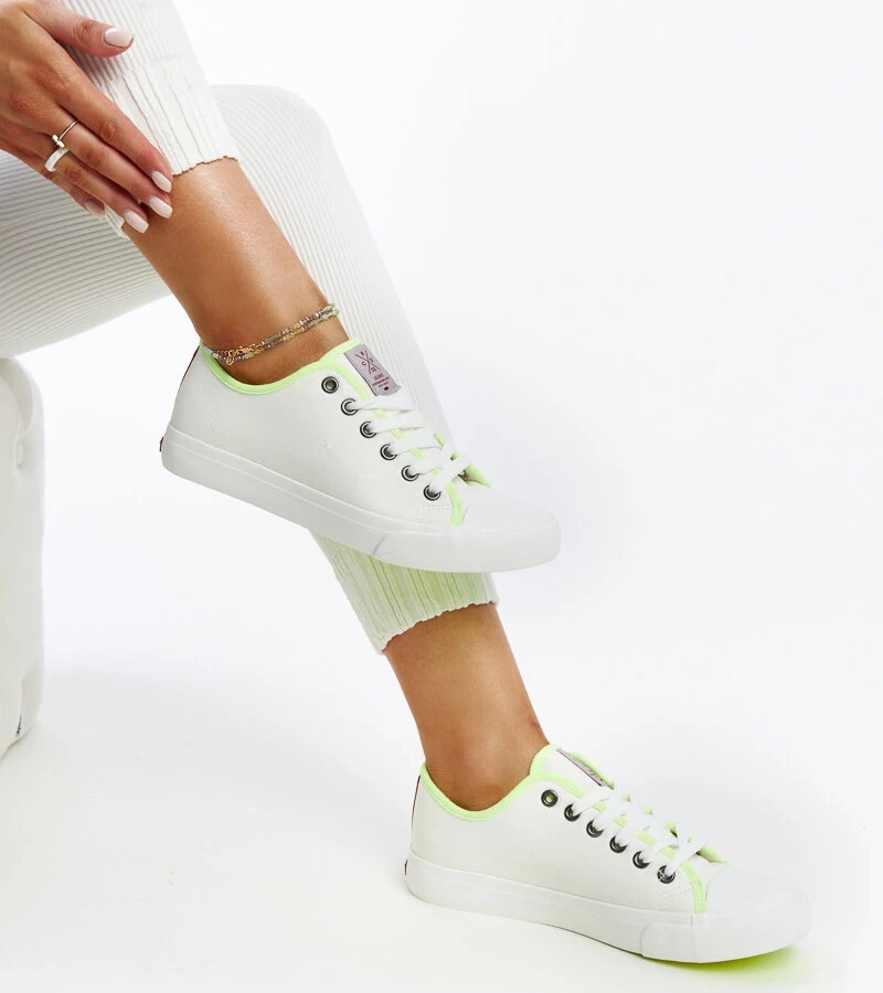 Balti moteriški sportiniai bateliai su spalva CROSS JEANS