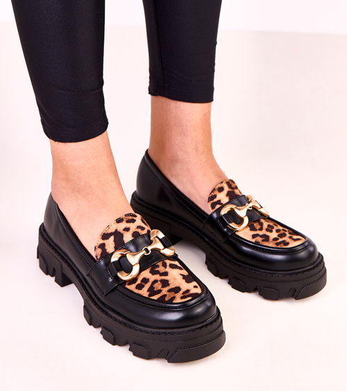 Juodi mokasinai su leopardo rašto akcentu ir auksine puošmena Ruben