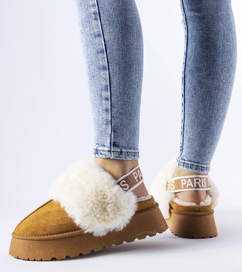 Rudos šlepetės su guma ir šviesiu kailiu Sangro