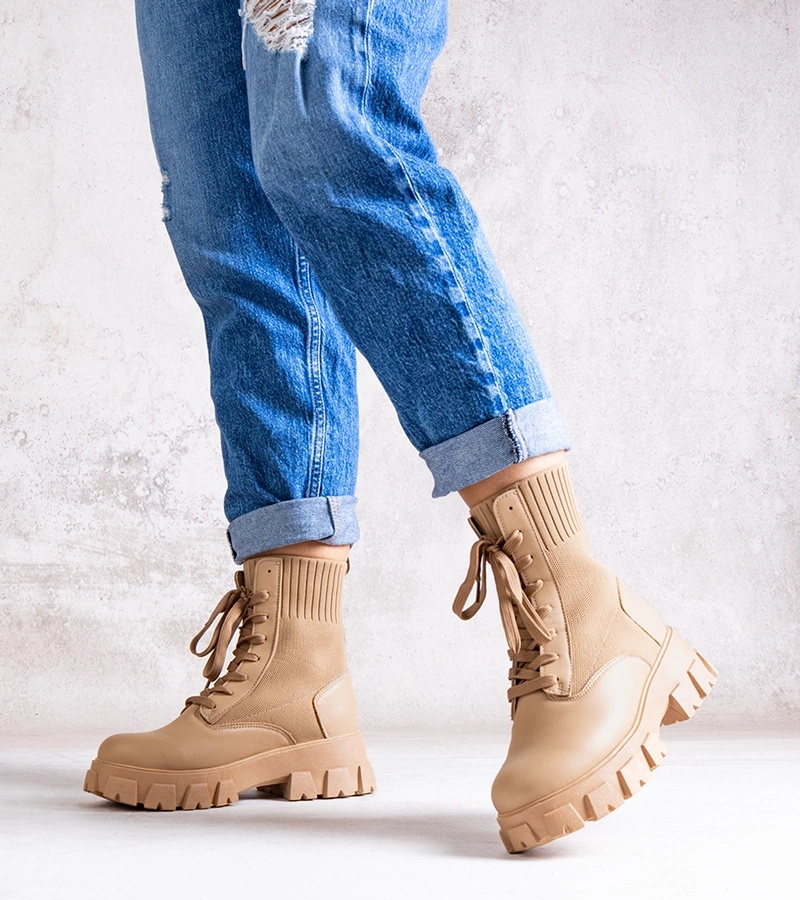 Smėlio spalvos aulinukai su elastingu aulu Zogba