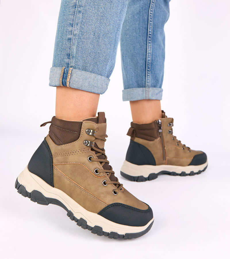 Tamsiai smėlio spalvos pašiltinti kailiu platforminiai batai „Brianа“