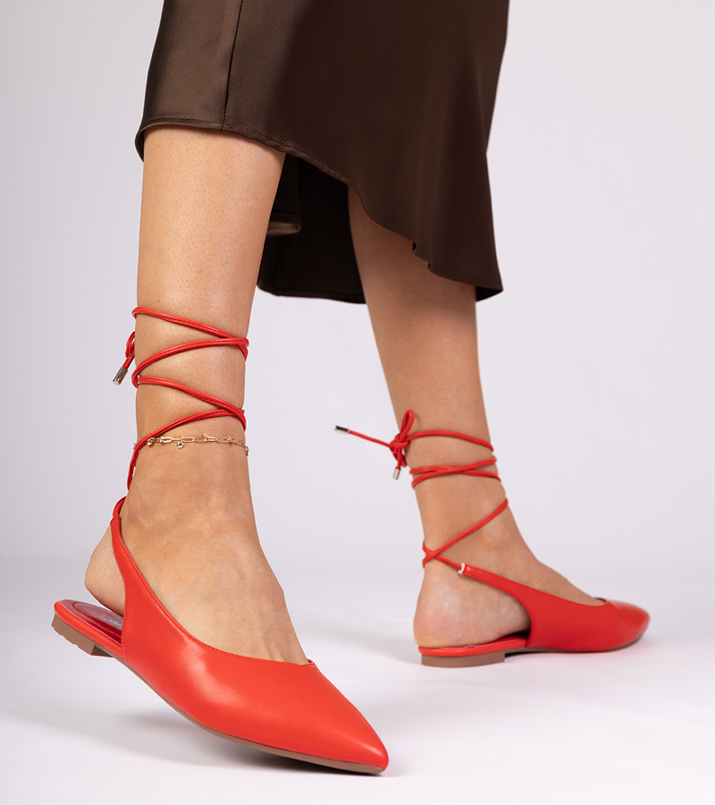 Raudoni eko odos balerinos su žemu kulnu Terry