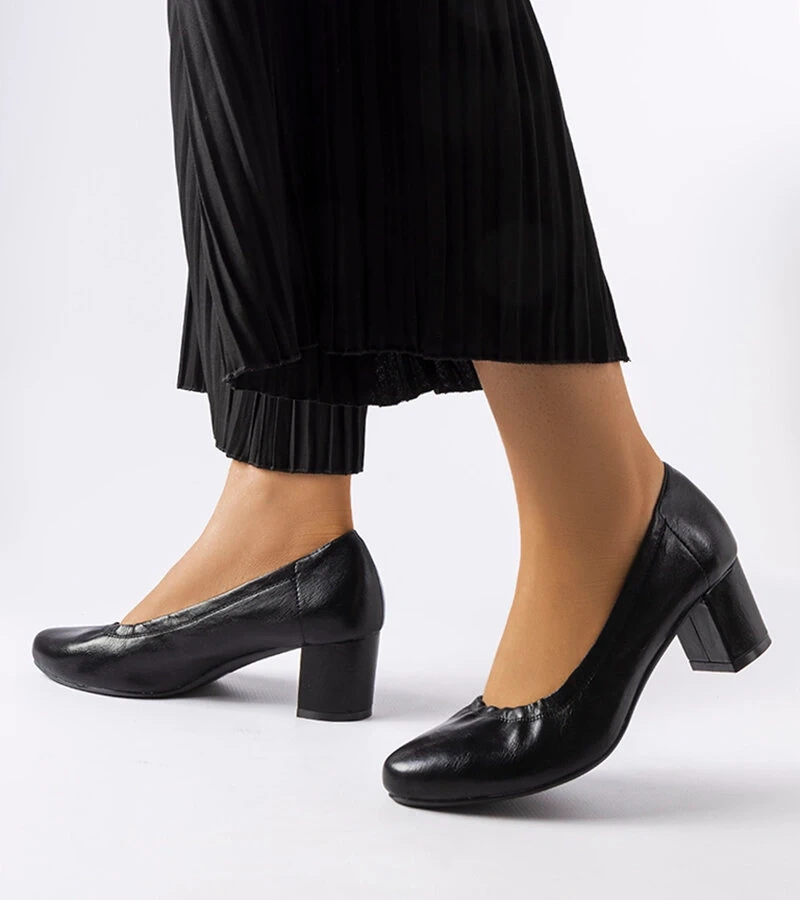 Juodi aukštakulniai bateliai Ploufe