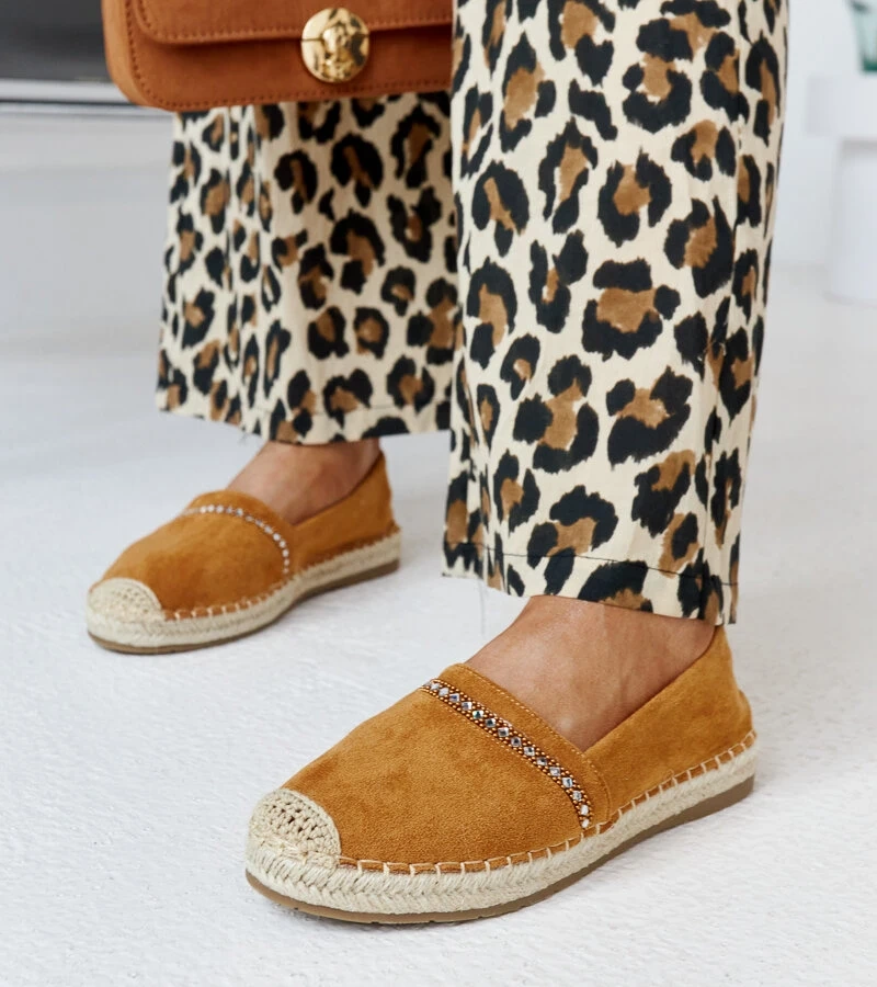 Rudos espadrilės su cirkoniais Abia