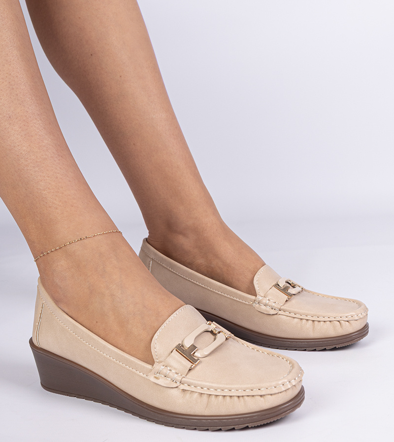 Smėlio spalvos moteriški ekologiškos odos mokasinai ant platformos „Kappi“